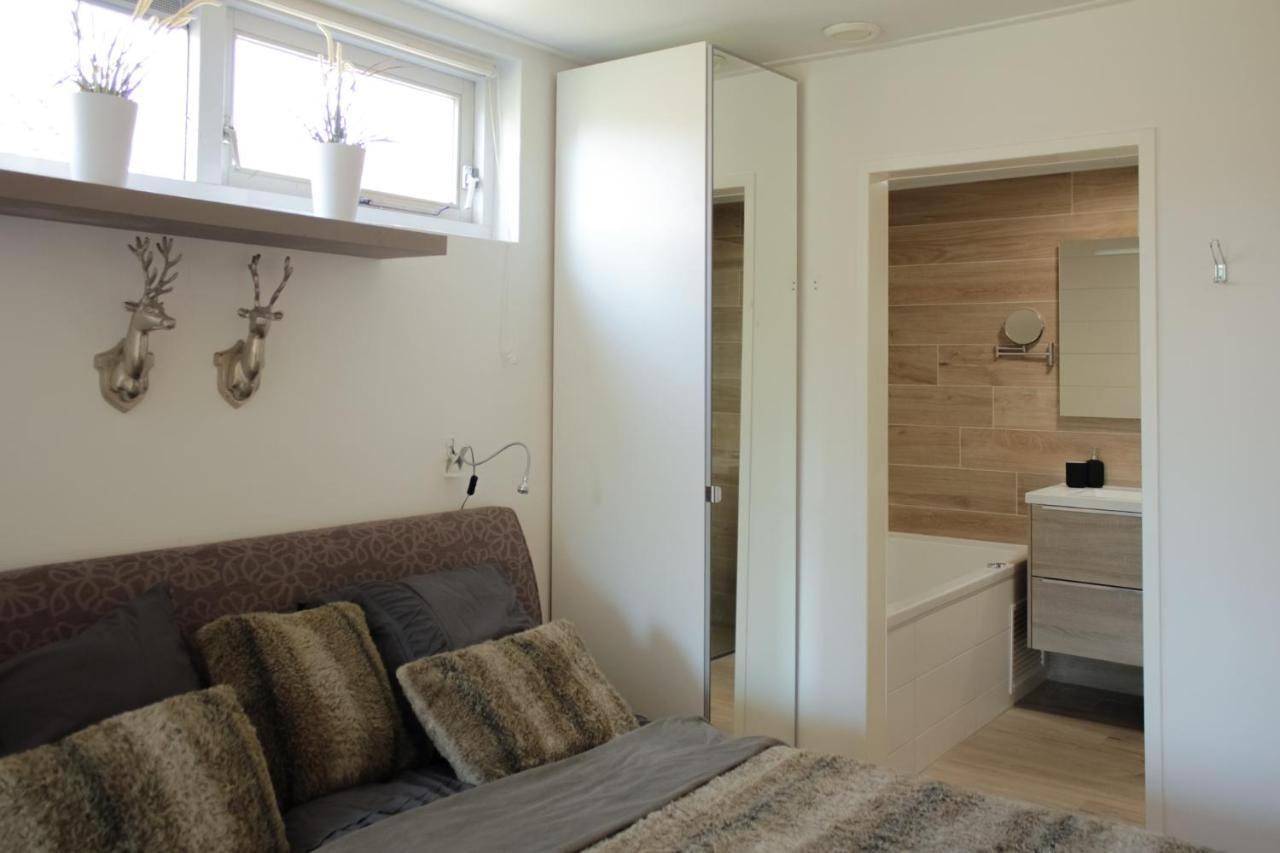 Holtingerhuys Uffelte- Giethoorn! Tegen Betaling Wellness!!! Holiday home