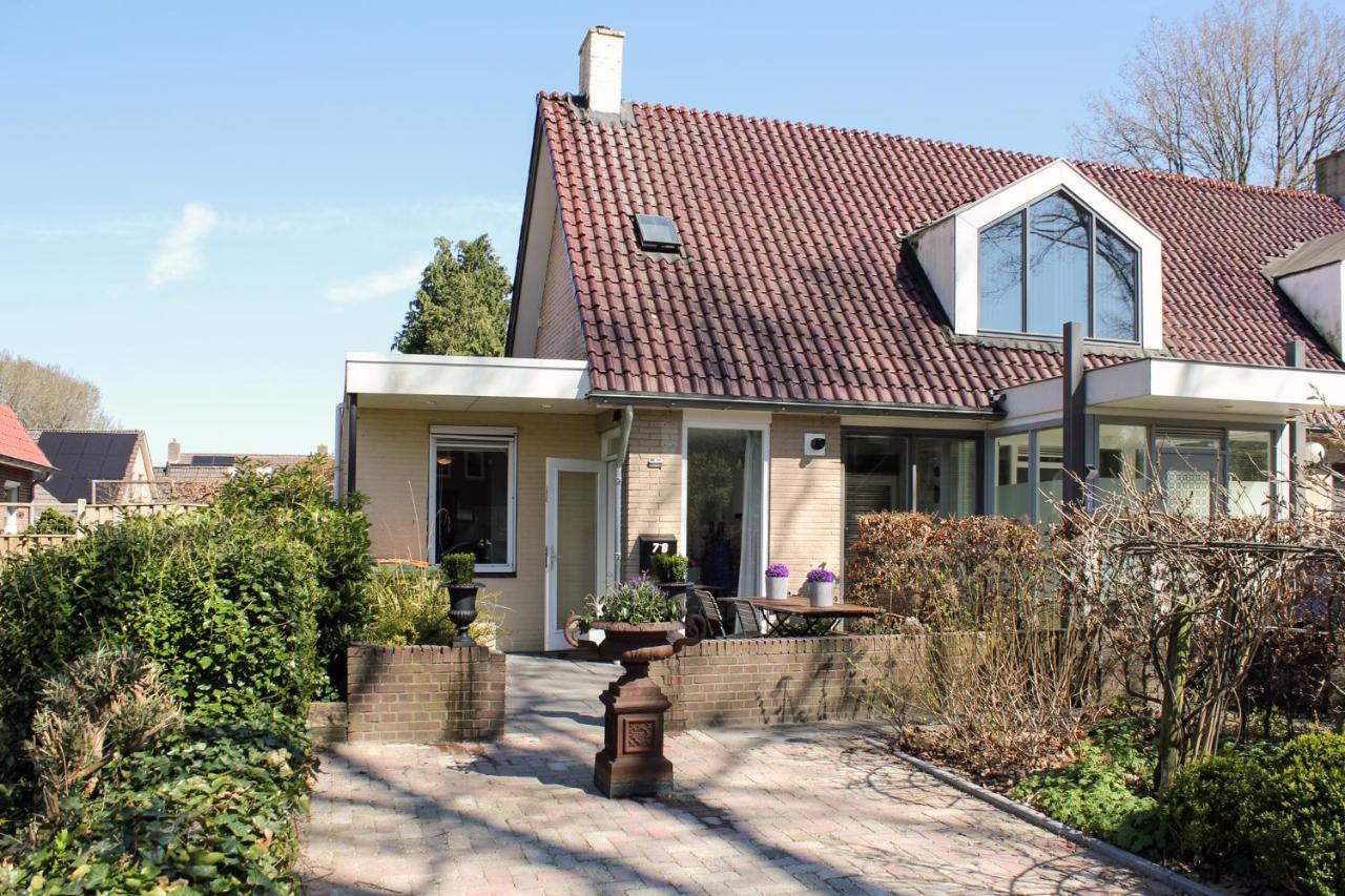Holtingerhuys Uffelte- Giethoorn! Tegen Betaling Wellness!!! Holiday home Uffelte